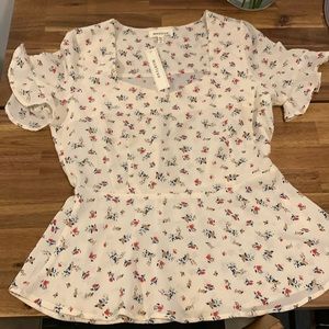 Monteau- Medium - Top